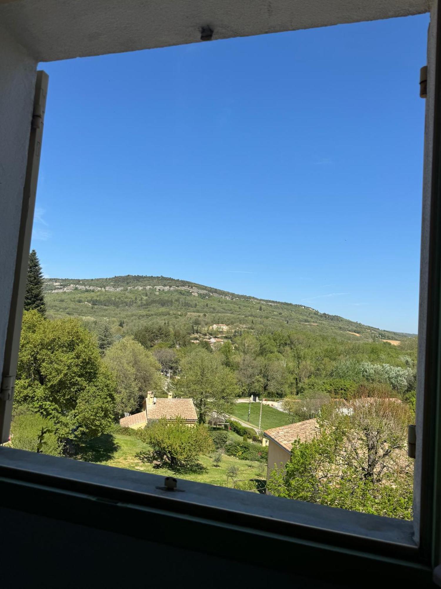 La Boissetane, Maison Provencale Avec Piscine Et Jardin, Au Pied Du Luberon Saint-Martin-de-Castillon Экстерьер фото